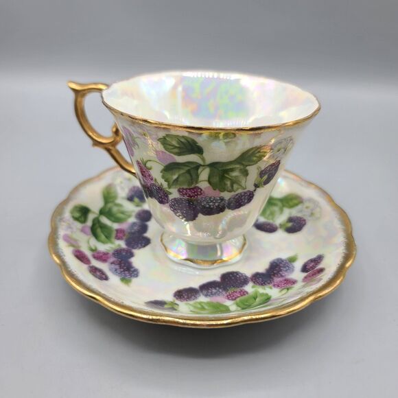 Vintage 1950's Tea Cup & Saucer Blackberry Design Ucagco June Iridescent - Picture 4 of 15